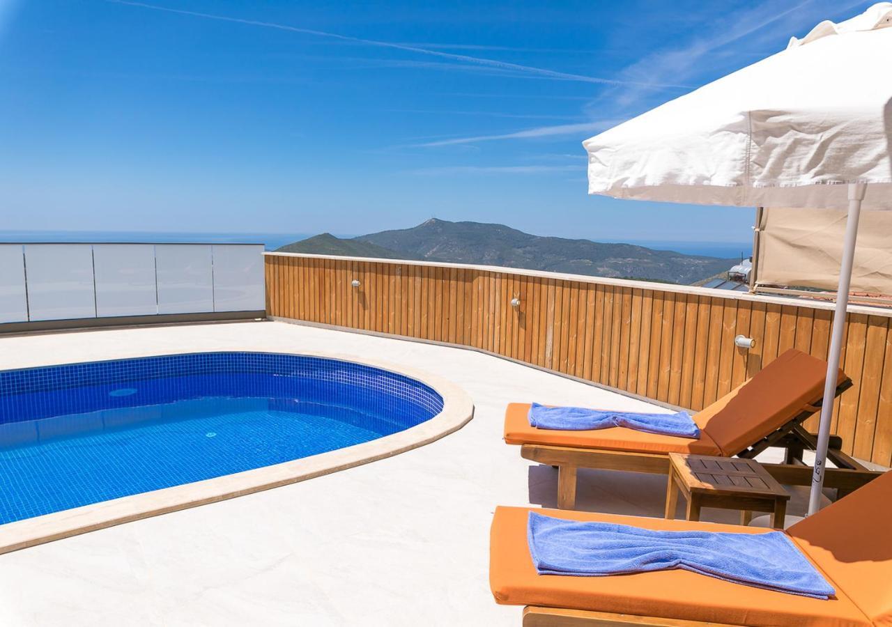 Villa 5 Sleeps 6 Isolated Pool See And Montain View-Villa Kartal Yuvasi Uzumlu  エクステリア 写真
