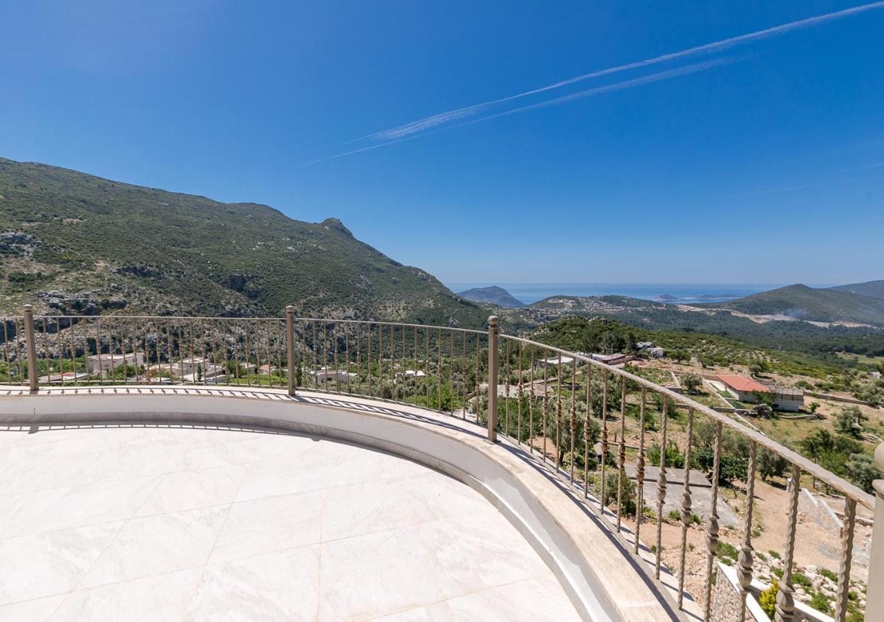 Villa 5 Sleeps 6 Isolated Pool See And Montain View-Villa Kartal Yuvasi Uzumlu  エクステリア 写真