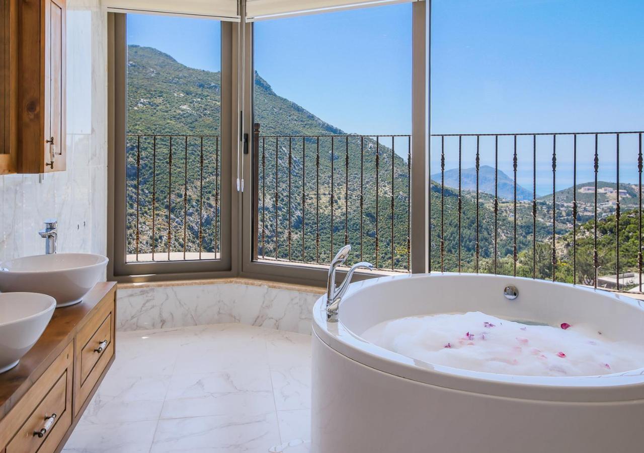 Villa 5 Sleeps 6 Isolated Pool See And Montain View-Villa Kartal Yuvasi Uzumlu  エクステリア 写真