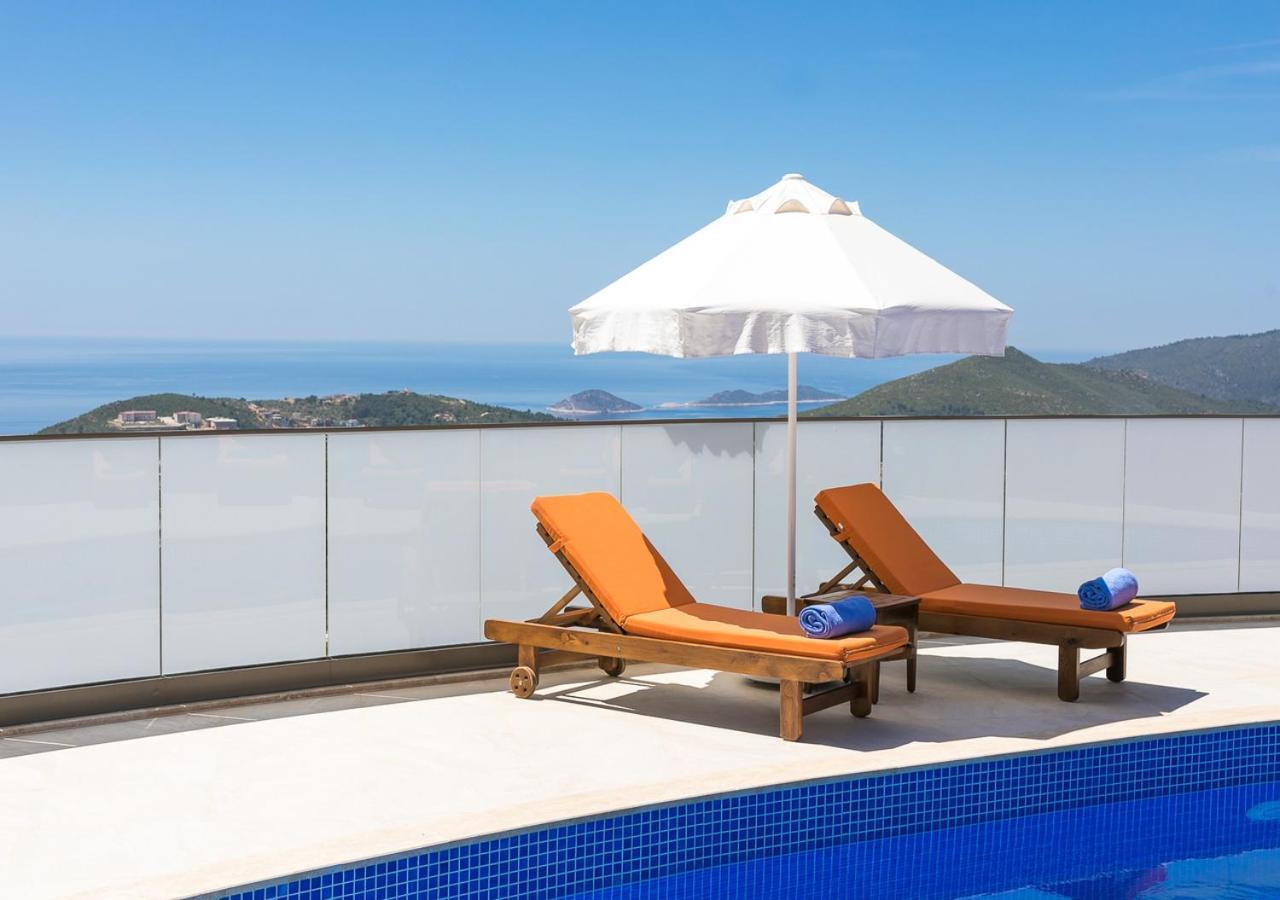 Villa 5 Sleeps 6 Isolated Pool See And Montain View-Villa Kartal Yuvasi Uzumlu  エクステリア 写真